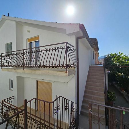 Apartment Slavka Трогир Экстерьер фото