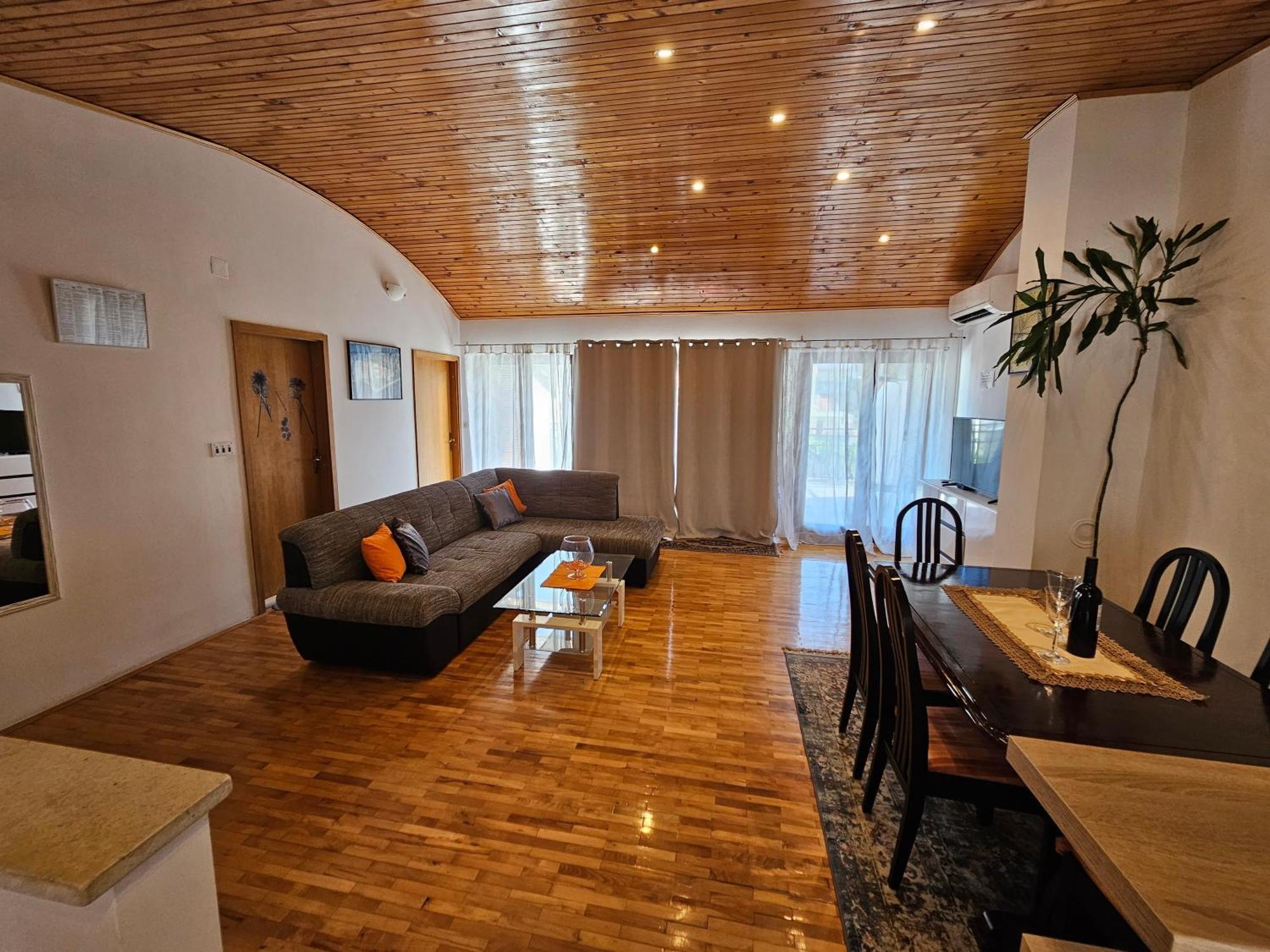 Apartment Slavka Трогир Экстерьер фото