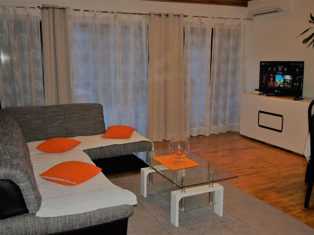 Apartment Slavka Трогир Экстерьер фото